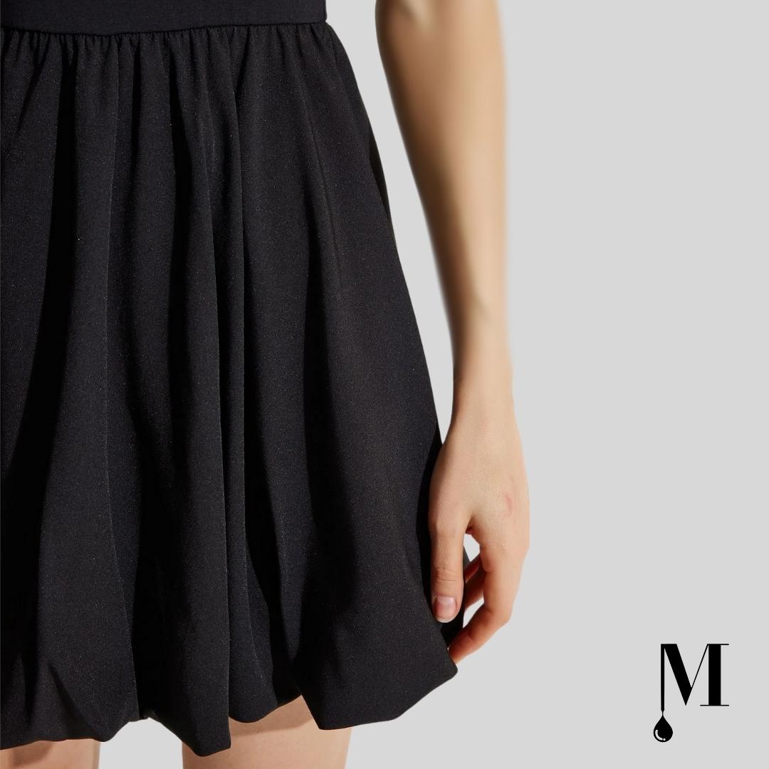 پیراهن مشکی پیراهن مشکی