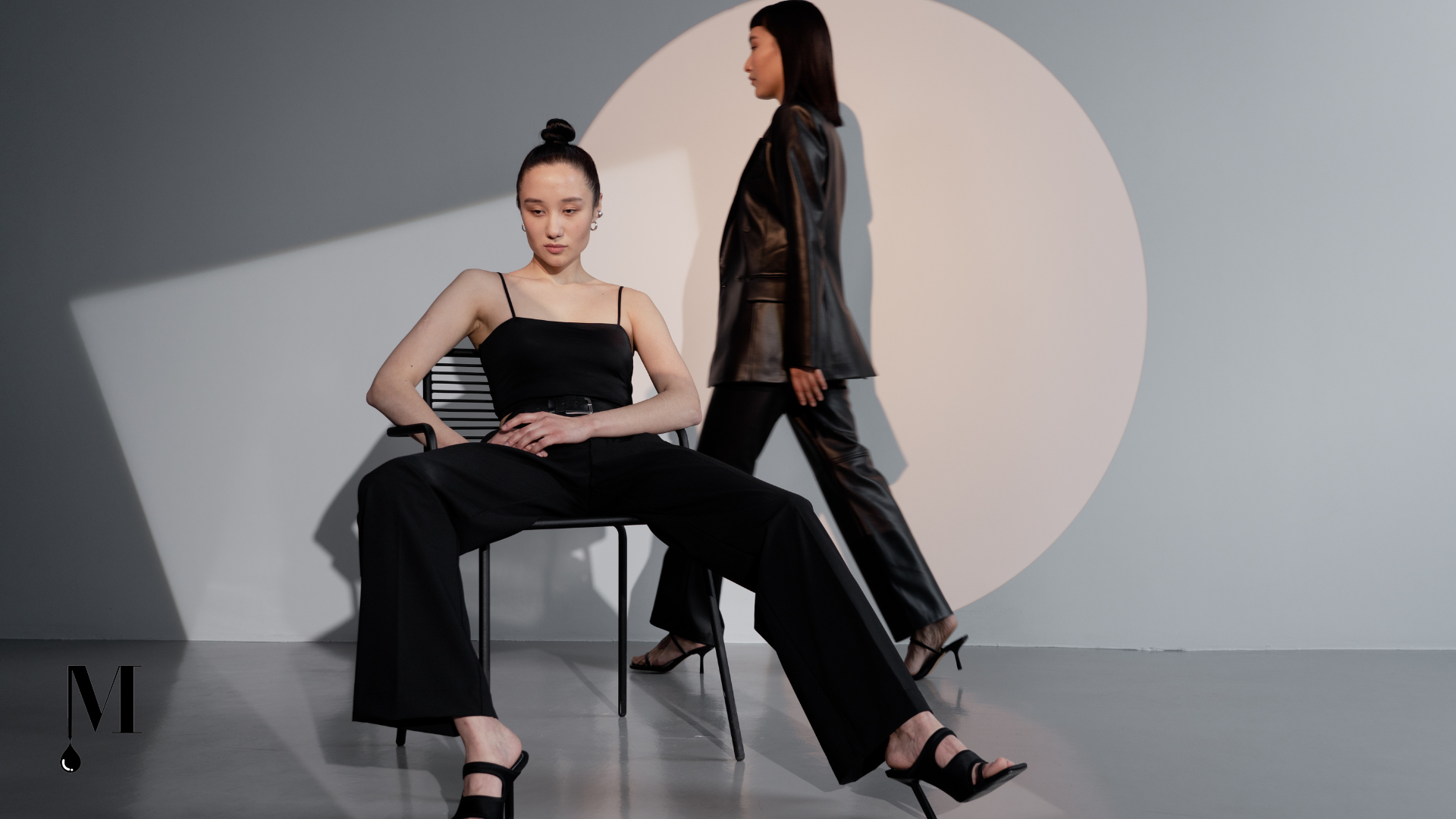 استایل مونوکروم مشکی