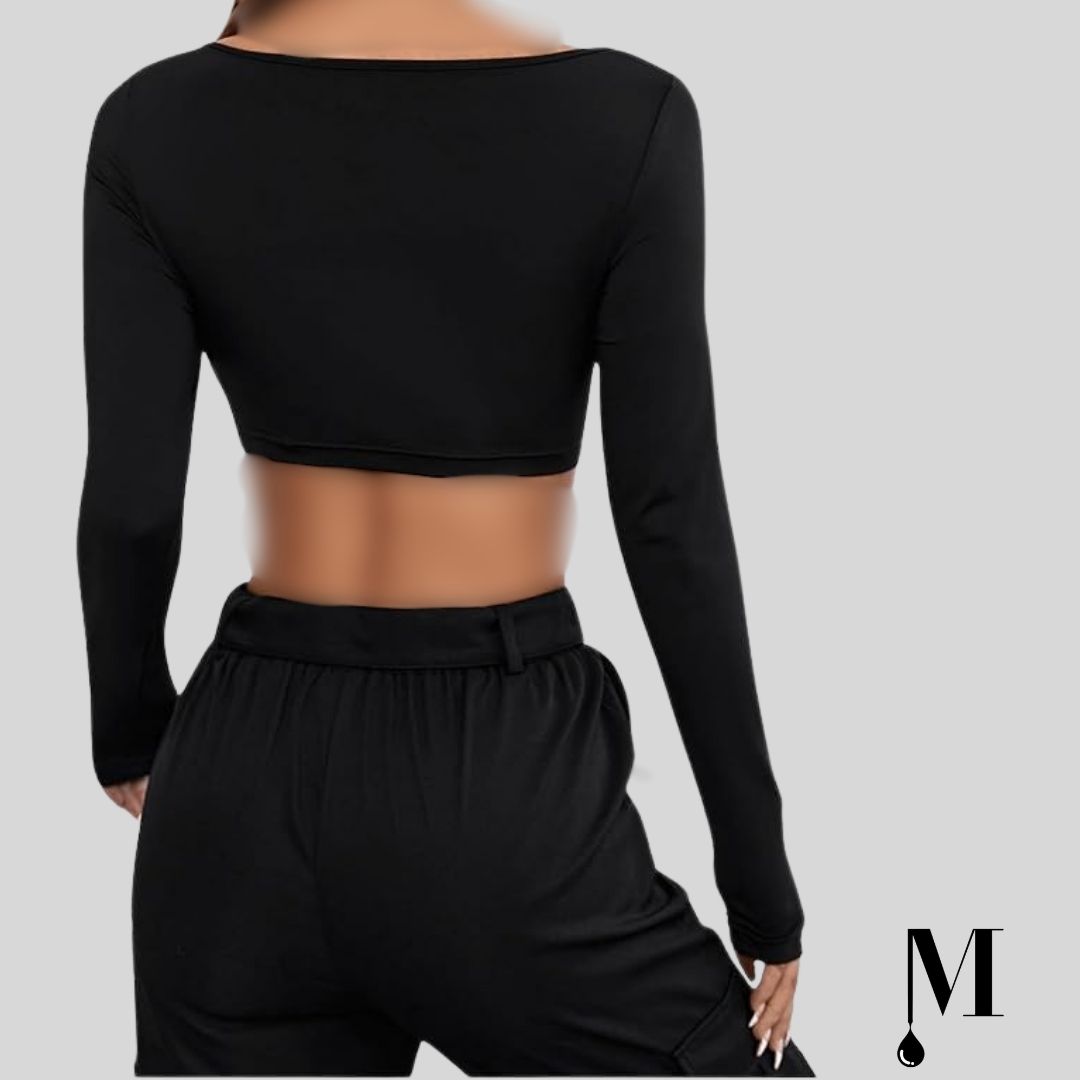 نیم تنه مشکی آستین بلند نیم تنه مشکی آستین بلند