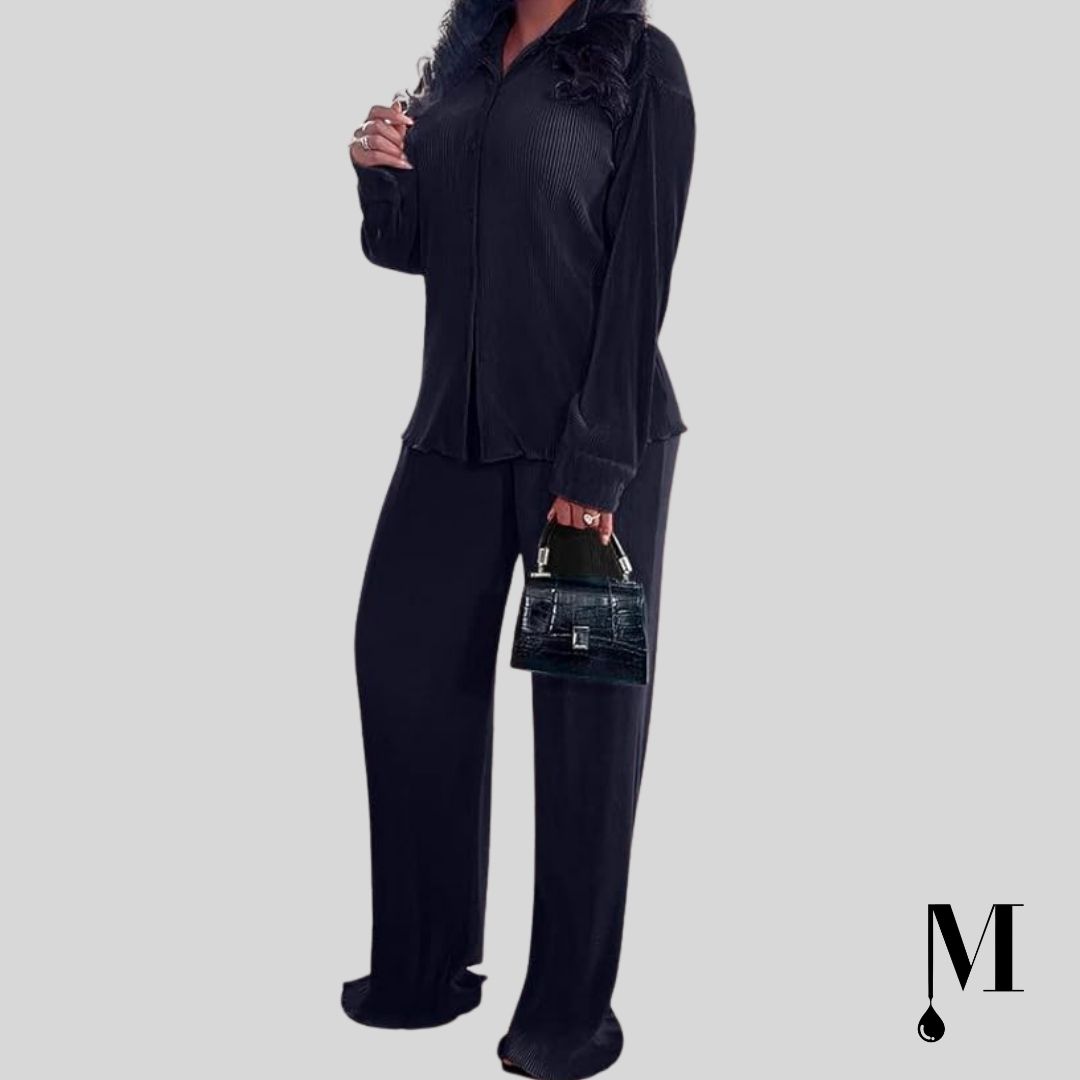 ست شومیز و شلوار مشکی ست شومیز و شلوار مشکی